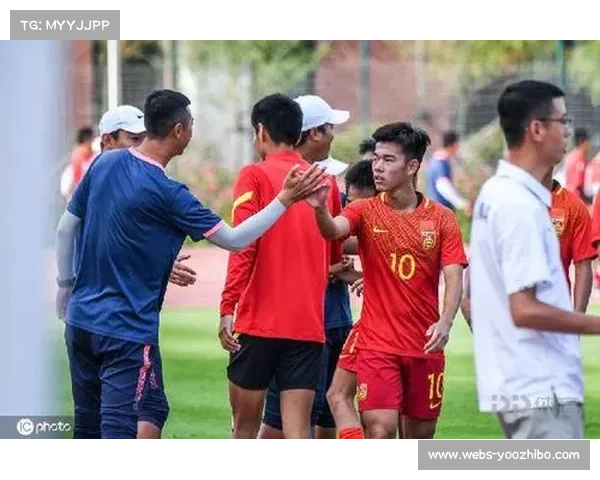 足球纪录片荣获国际奖项 展现独特艺术价值 足球纪录片荣获国际奖项 展现独特艺术价值
