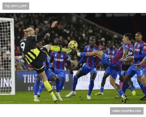 勒沃库森总比分2-0晋级欧冠16强，格里马尔多中柱憾失进球